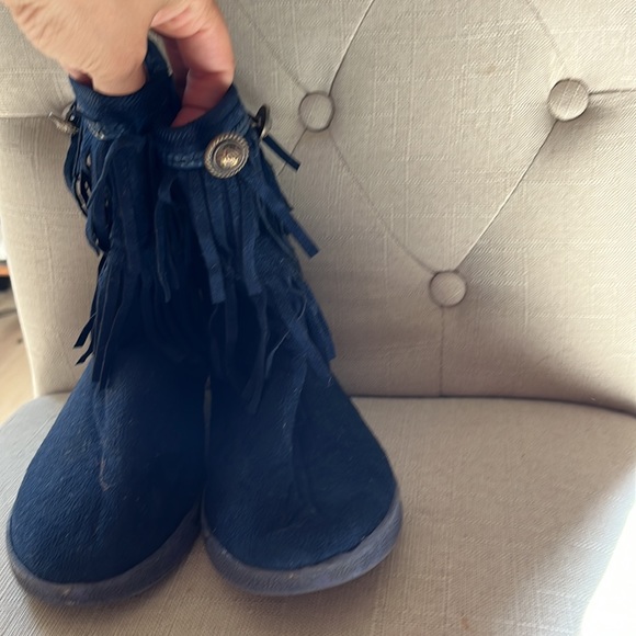 Justice girls fringe boots - Picture 2 of 4